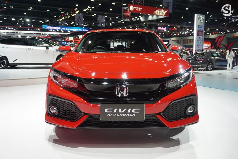 Honda Civic Hatchback 2018 สีแดง Rallye Red