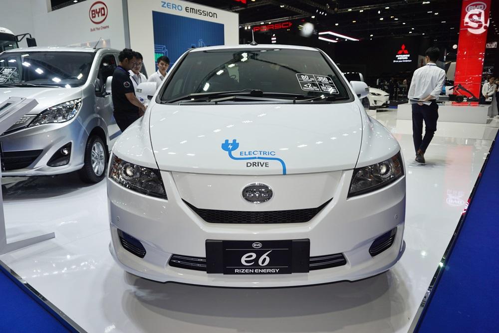 BYD E6 2018