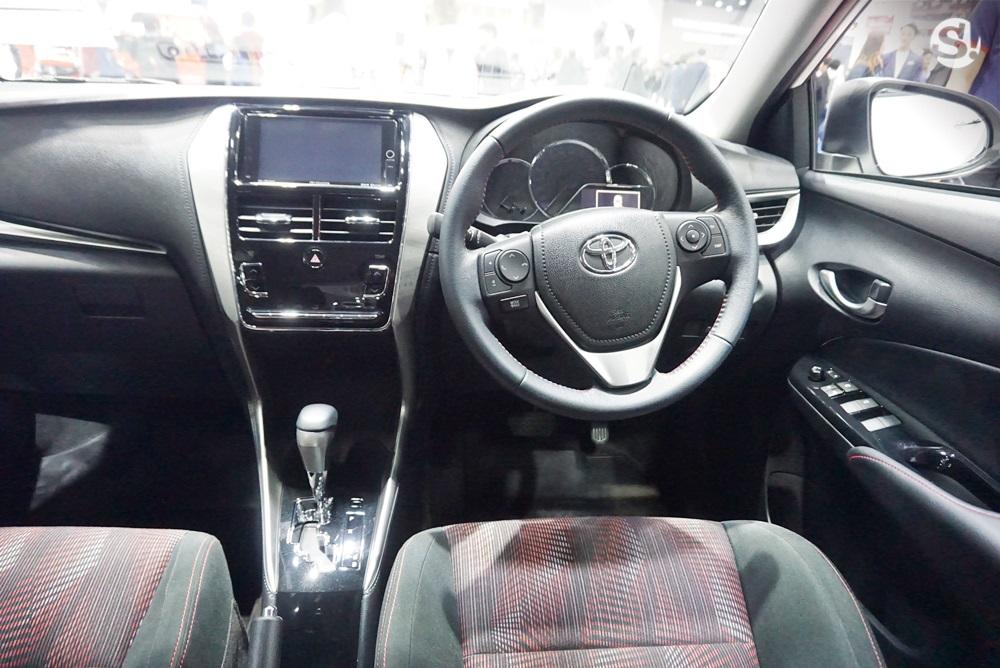 Toyota Yaris ATIV 2018 TRD
