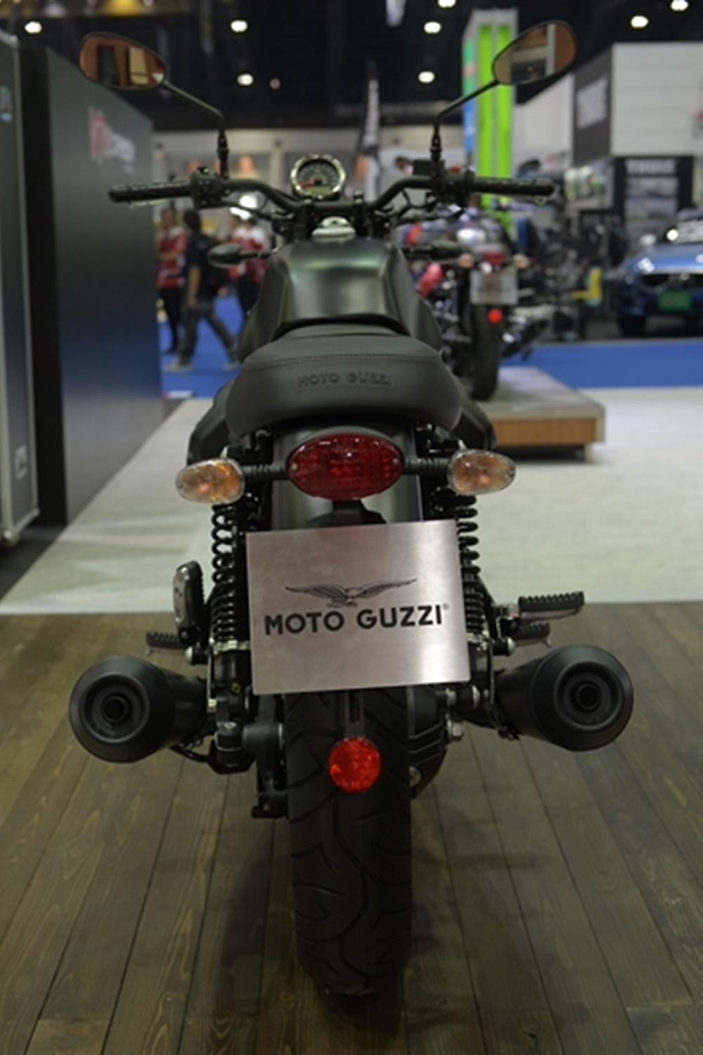 Moto Guzzi V7 III Stone 2018