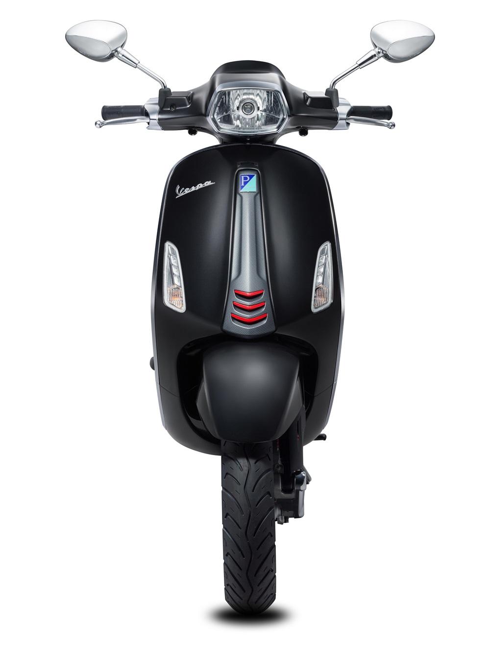 Vespa Sprint 150 i-Get Carbon Edition 2018