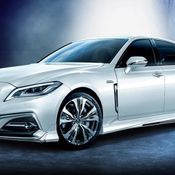 Toyota Crown 2018 Modellista