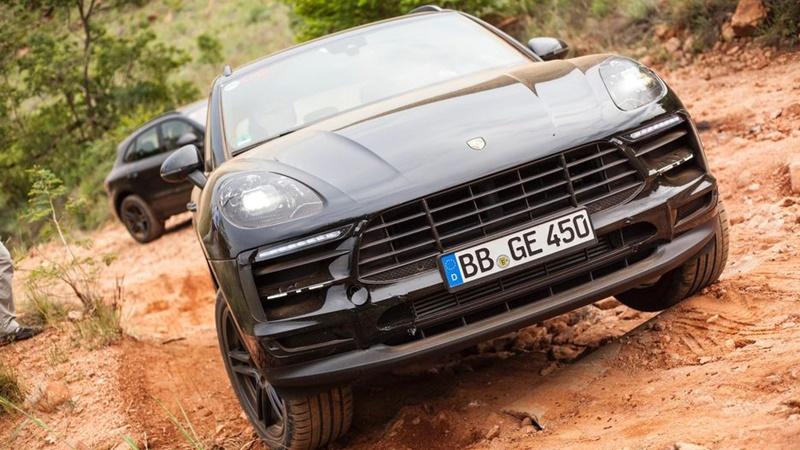 ทีเซอร์ Porsche Macan 2018