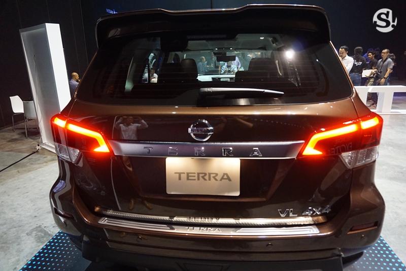 Nissan Terra 2018