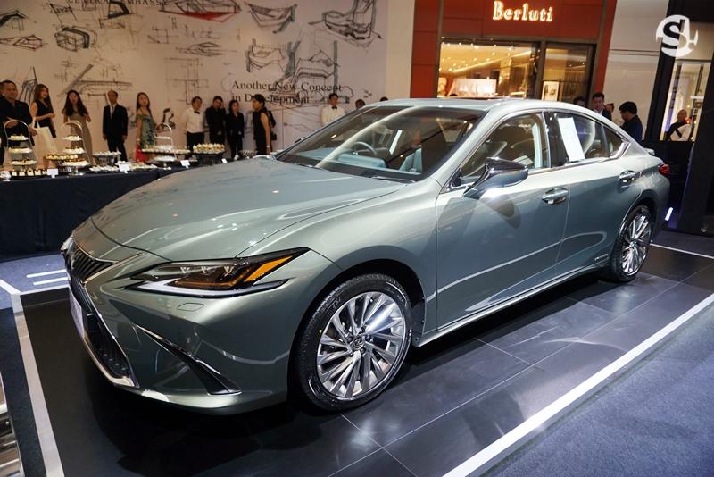 Lexus ES300h 2018