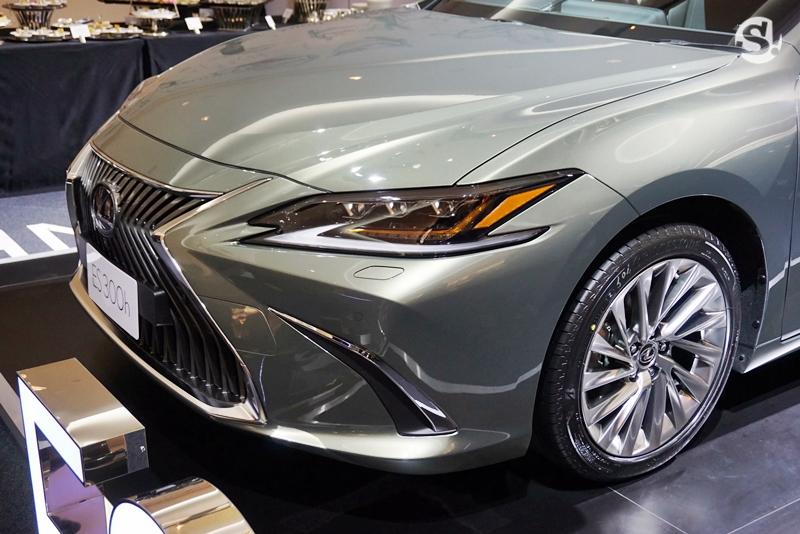 Lexus ES300h 2018