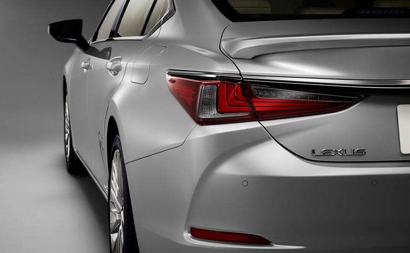 Lexus ES300h 2018