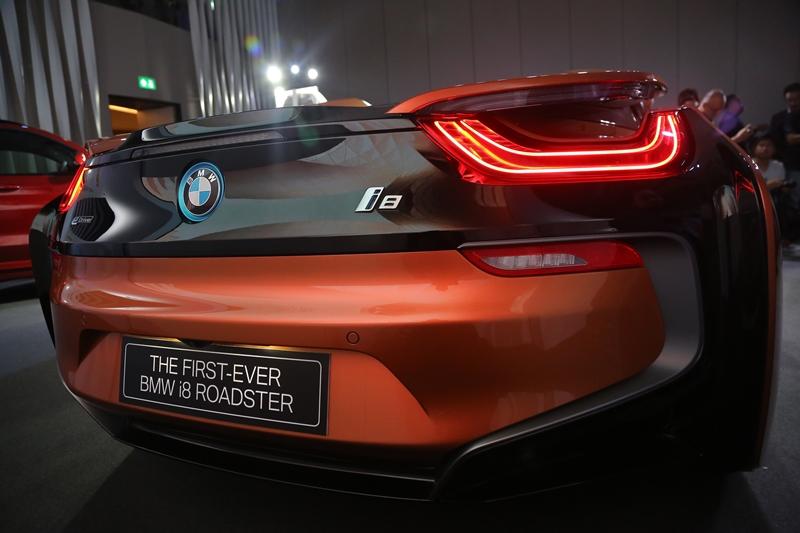 BMW i8 Roadster 2018