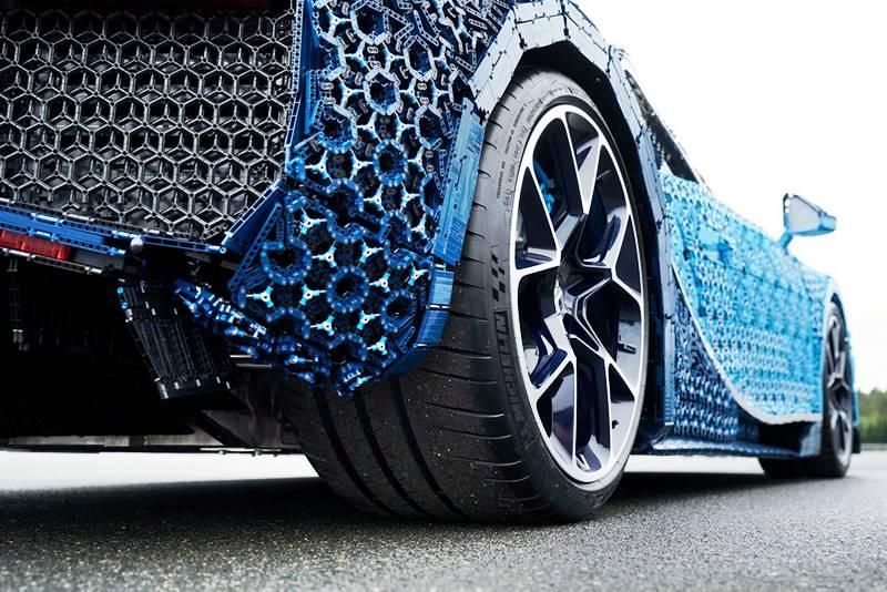 Lego Technic Bugatti Chiron