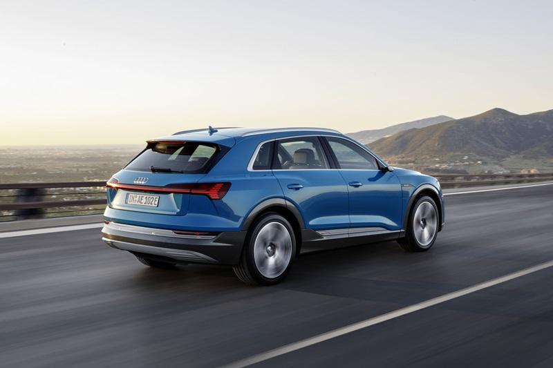 Audi e-tron quattro 2018