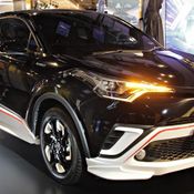 Toyota C-HR x Adidas