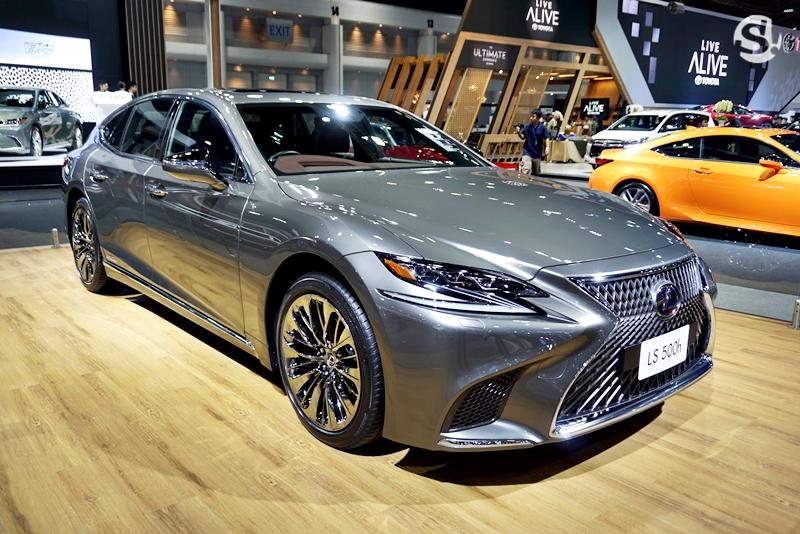 บูธรถ LEXUS ในงาน Motor Expo 2018