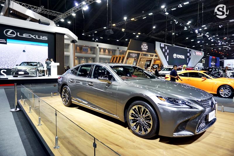 บูธรถ LEXUS ในงาน Motor Expo 2018