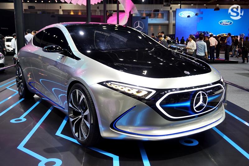 บูธรถ MERCEDES-BENZ ในงาน Motor Expo 2018