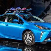 Toyota Prius AWD-e 2019