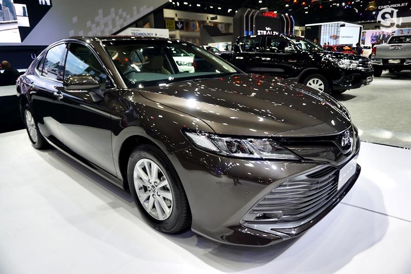 Toyota Camry 2019