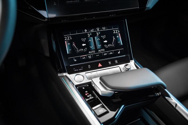 Audi e-tron 55 quattro 2019