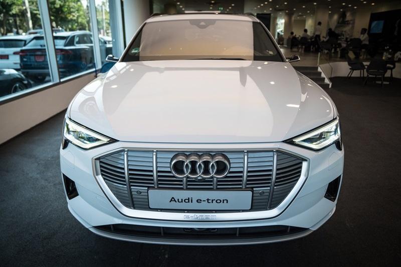 Audi e-tron 55 quattro 2019