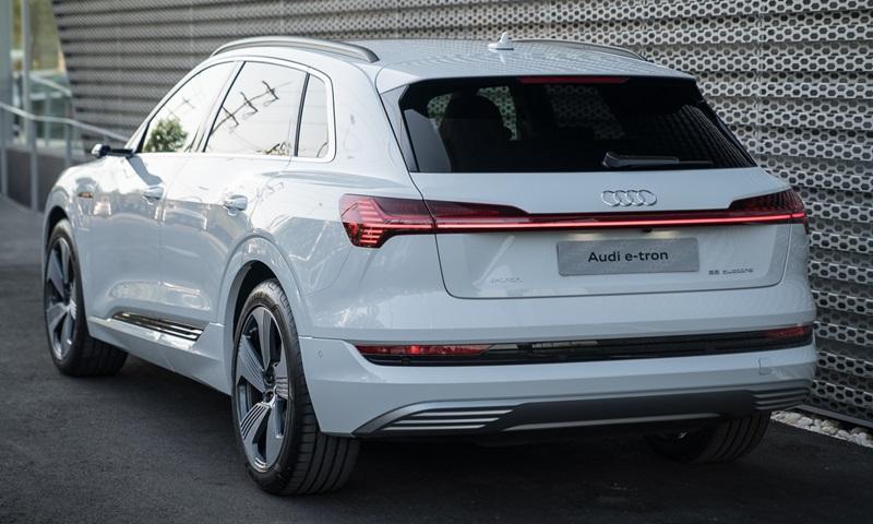 Audi e-tron 55 quattro 2019