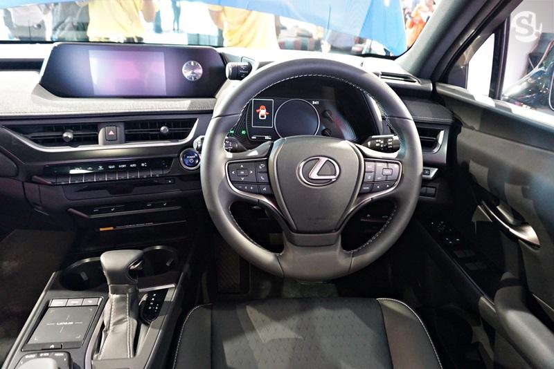 Lexus UX250h 2019