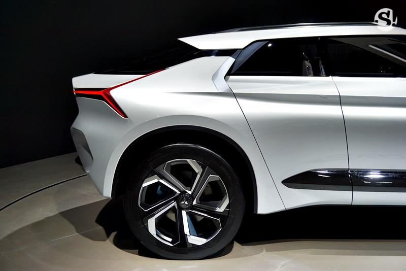 Mitsubishi e-Evolution Concept 2019