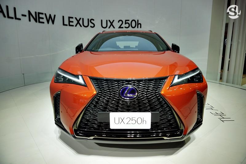 Lexus UX250h 2019