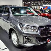 Toyota Hilux Revo 2019