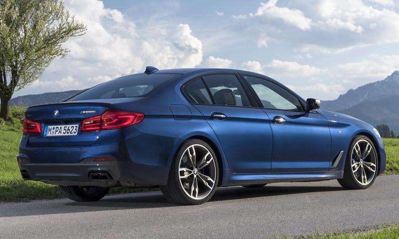 BMW M550i