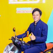 สายแชทต้องโดน! Honda New Scoopy i รุ่นพิเศษ ผนึกกำลังสติ๊กเกอร์ชื่อดัง ผลิตแค่ 5,000 คันเท่านั้น