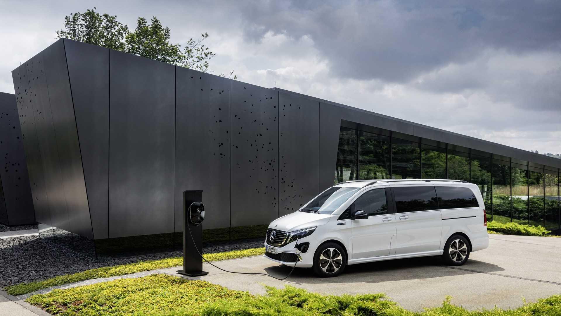 Mercedes-Benz EQV รถตู้อเนกประสงค์ต้นแบบพลังงานไฟฟ้า พร้อมโชว์ตัวที่เยอรมนีกันยายนนี้