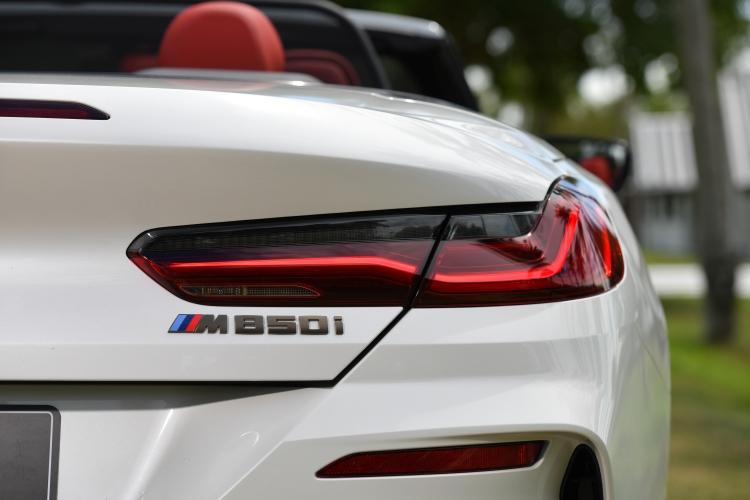 BMW M850i xDrive Convertible เปิดประทุนหรูอัดแน่นความสปอร์ตในราคากว่า 13 ล้าน