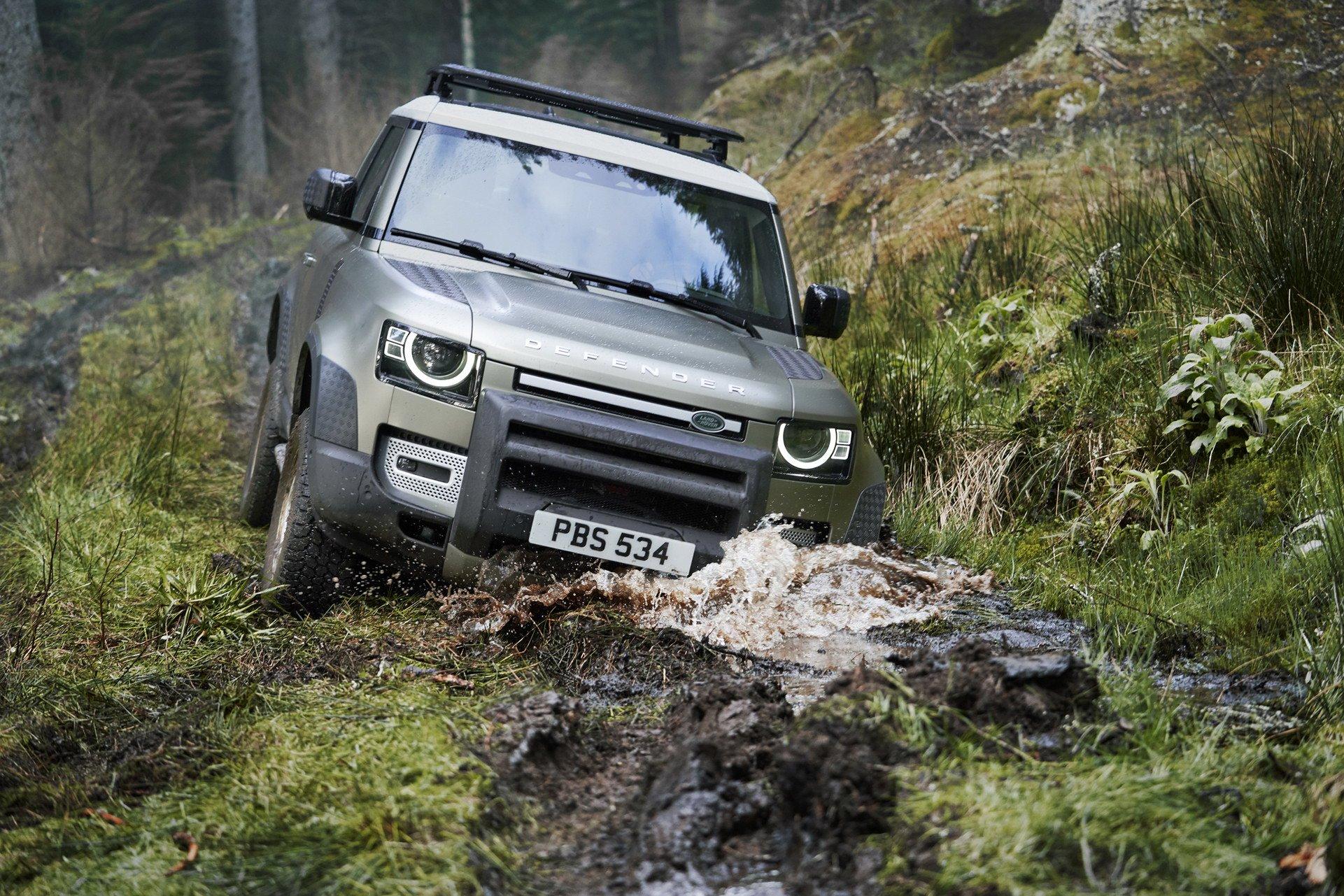 All-new Land Rover Defender 2020 เมื่อออฟโรดในตำนานฟื้นคืนชีพ!