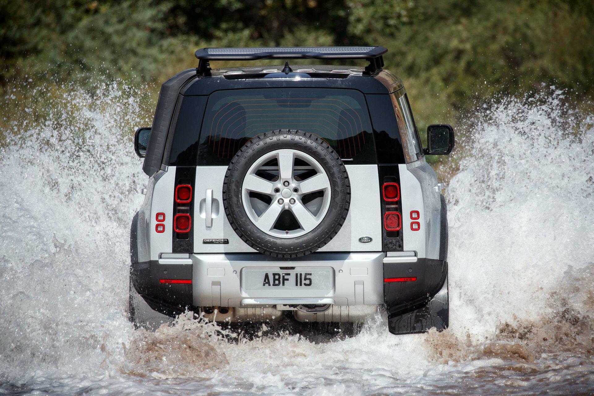 All-new Land Rover Defender 2020 เมื่อออฟโรดในตำนานฟื้นคืนชีพ!