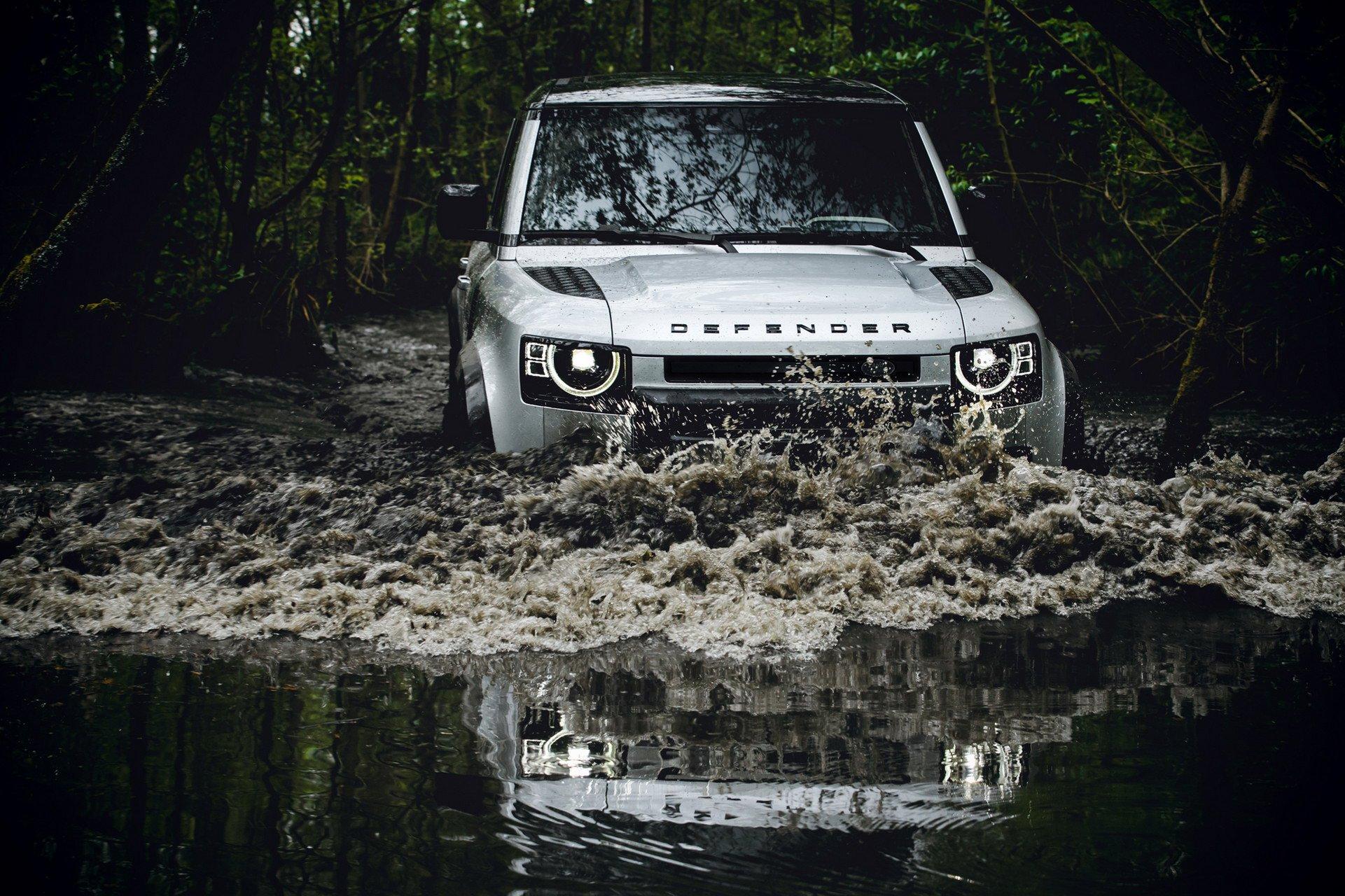 All-new Land Rover Defender 2020 เมื่อออฟโรดในตำนานฟื้นคืนชีพ!