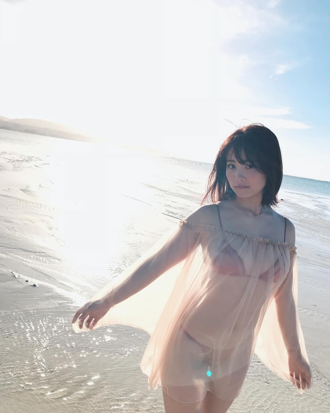 รู้จัก Natsumi Hirajima กราเวียร์ไอดอลหุ่นเร้าใจ และชีวิตบนบิ๊กไบค์ที่ไม่ได้มาเล่นๆ