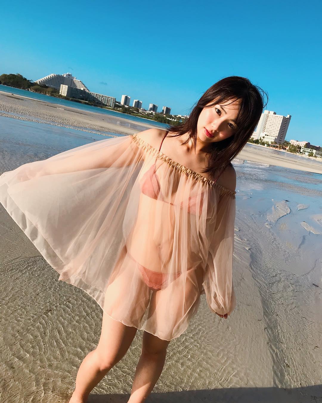 รู้จัก Natsumi Hirajima กราเวียร์ไอดอลหุ่นเร้าใจ และชีวิตบนบิ๊กไบค์ที่ไม่ได้มาเล่นๆ