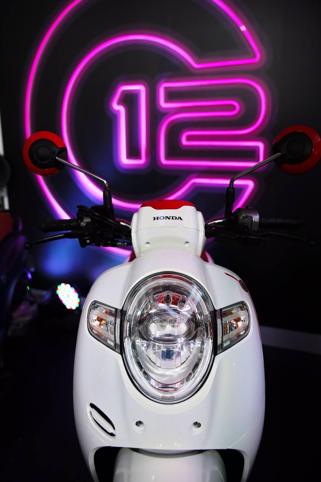 All-new Honda Scoopy i โฉมใหม่ดีไซน์จี๊ด ราคาเริ่มต้นไม่ถึงห้าหมื่น!