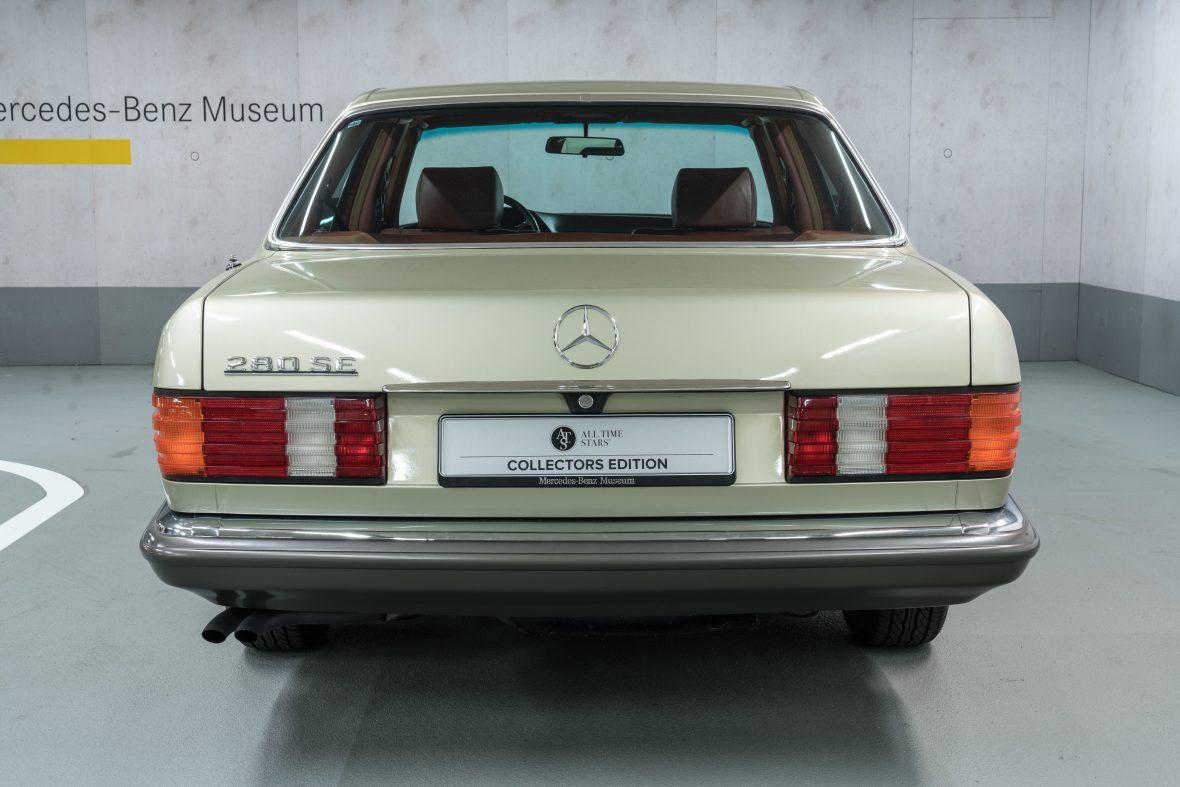 ส่อง Mercedes-Benz 280 SE แม้จะผ่านมา 40 ปี แต่คันนี้สภาพพร้อมใช้!