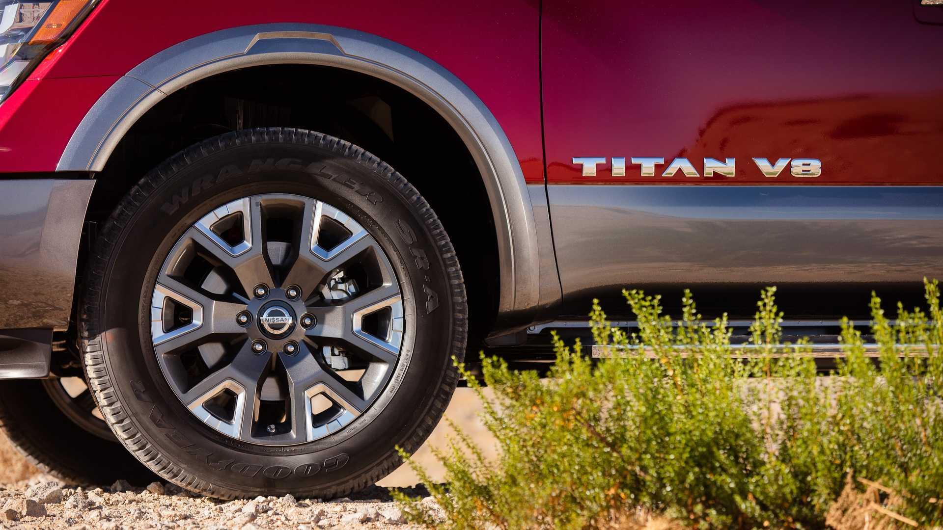 Nissan Titan 2020 กระบะสุดแกร่งพร้อมลุยออฟโรด เปลี่ยนโฉมแทบยกคัน!