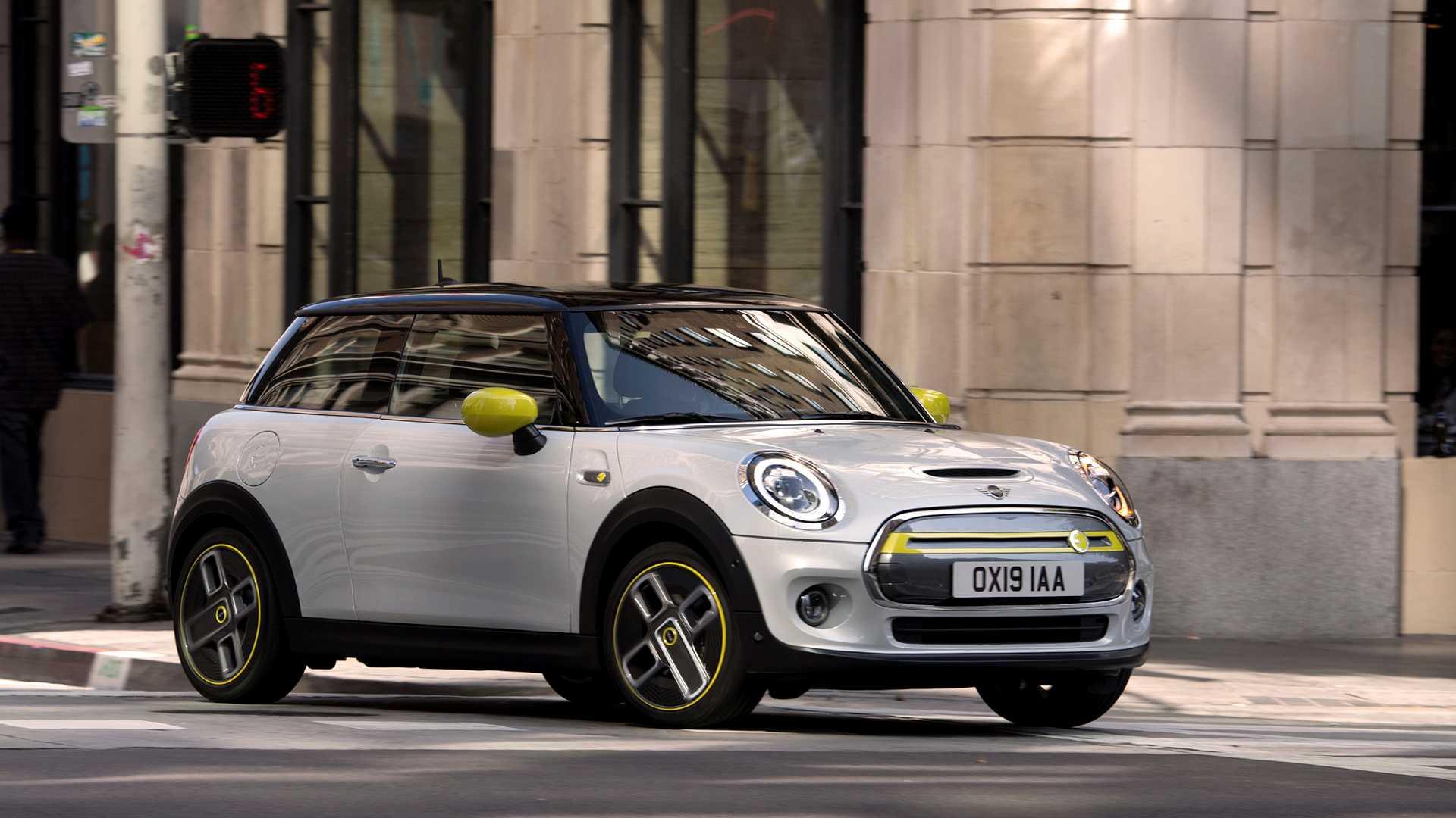 Mini Cooper SE 2020 รถยนต์ไฟฟ้าคันจิ๋วเคาะราคาไม่ถึงล้าน!