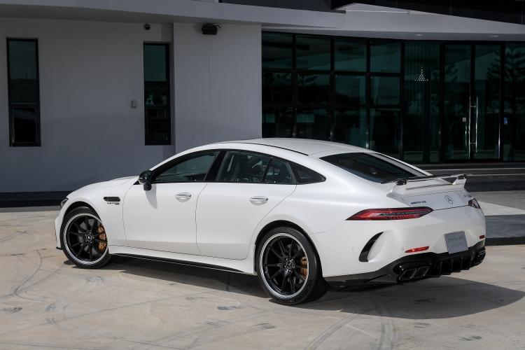 Mercedes-AMG GT 63 S 4MATIC+ คูเป้ 4 ประตู สปอร์ตสุดงามในราคาเฉียด 15 ล้าน