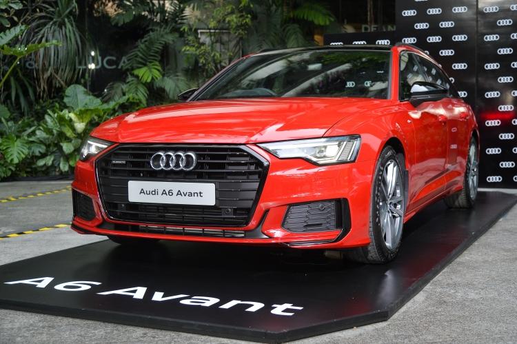 The New Audi A6 Avant Black Edition 2.0L สปอร์ตดุดันในราคา 4 ล้านกว่า