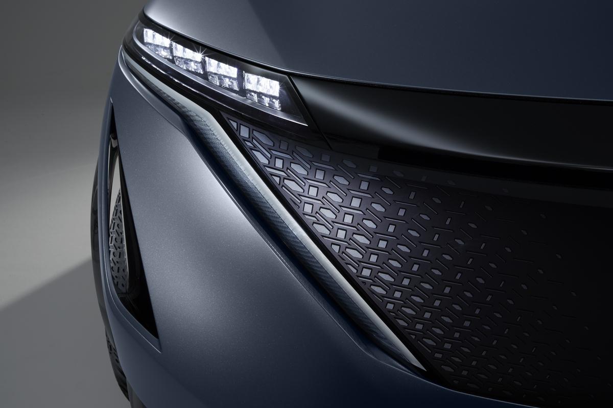 Nissan Ariya Concept ครอสโอเวอร์ต้นแบบไฟฟ้า ชาญฉลาด ทรงพลัง