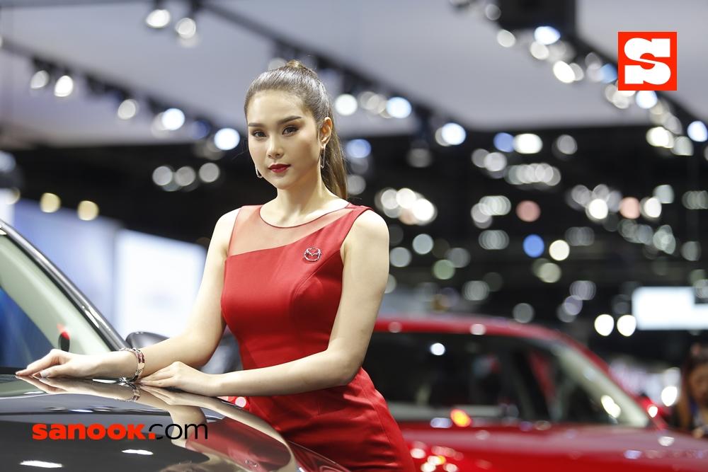 Motor Expo 2019: เปิดไหล่ใจสะท้าน! รวมภาพความขาวเนียนสาวๆ พริตตี้ (EP.1)
