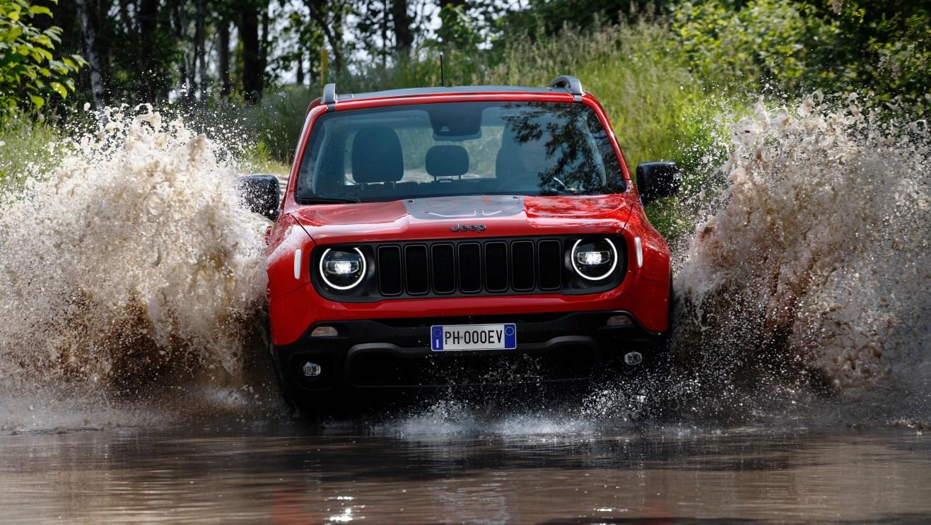 ส่อง Jeep Renegade PHEV ปลั๊กอินไฮบริดแด่สายลุยโดยเฉพาะ