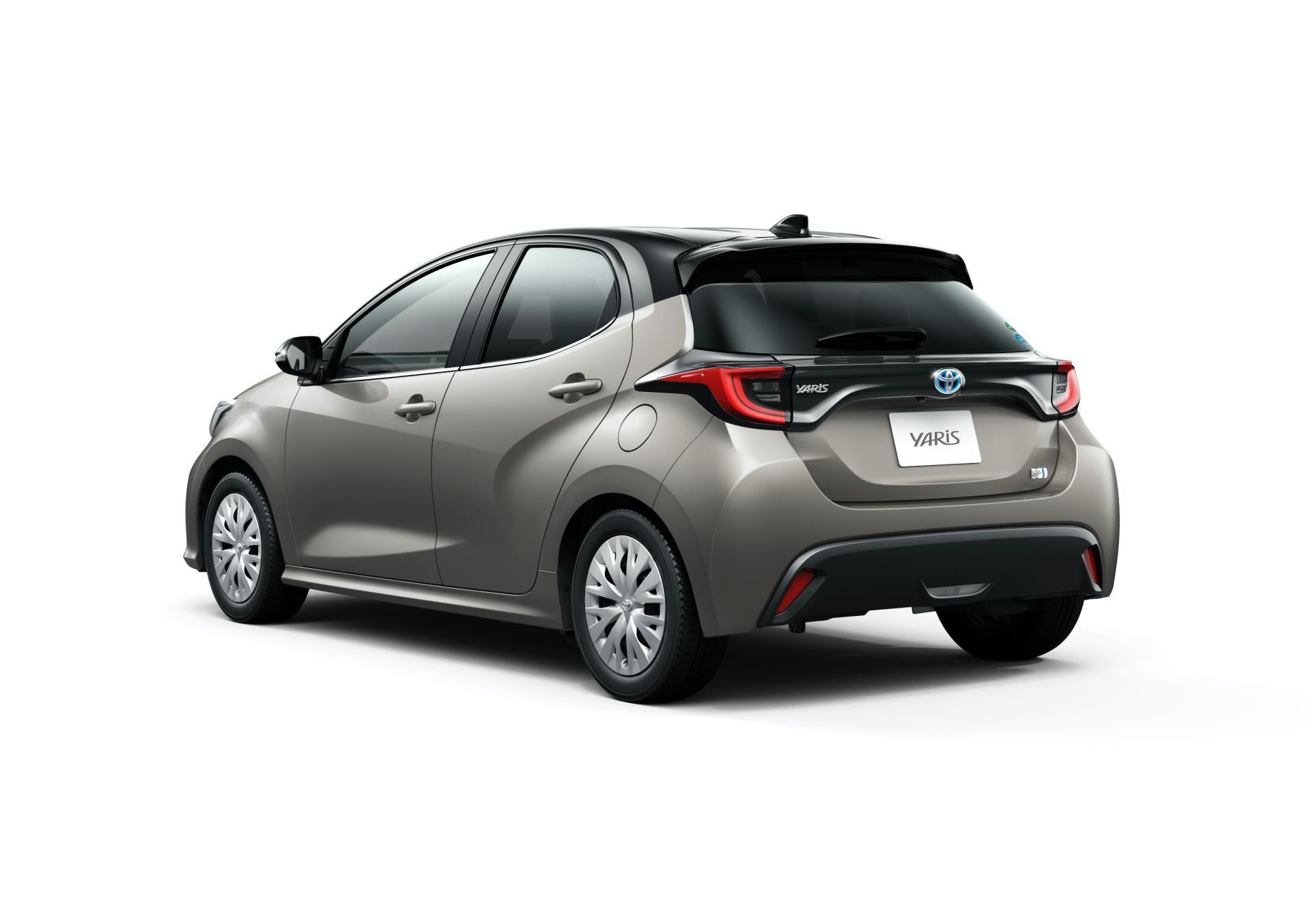 Toyota yaris deals hybrid 2020 price