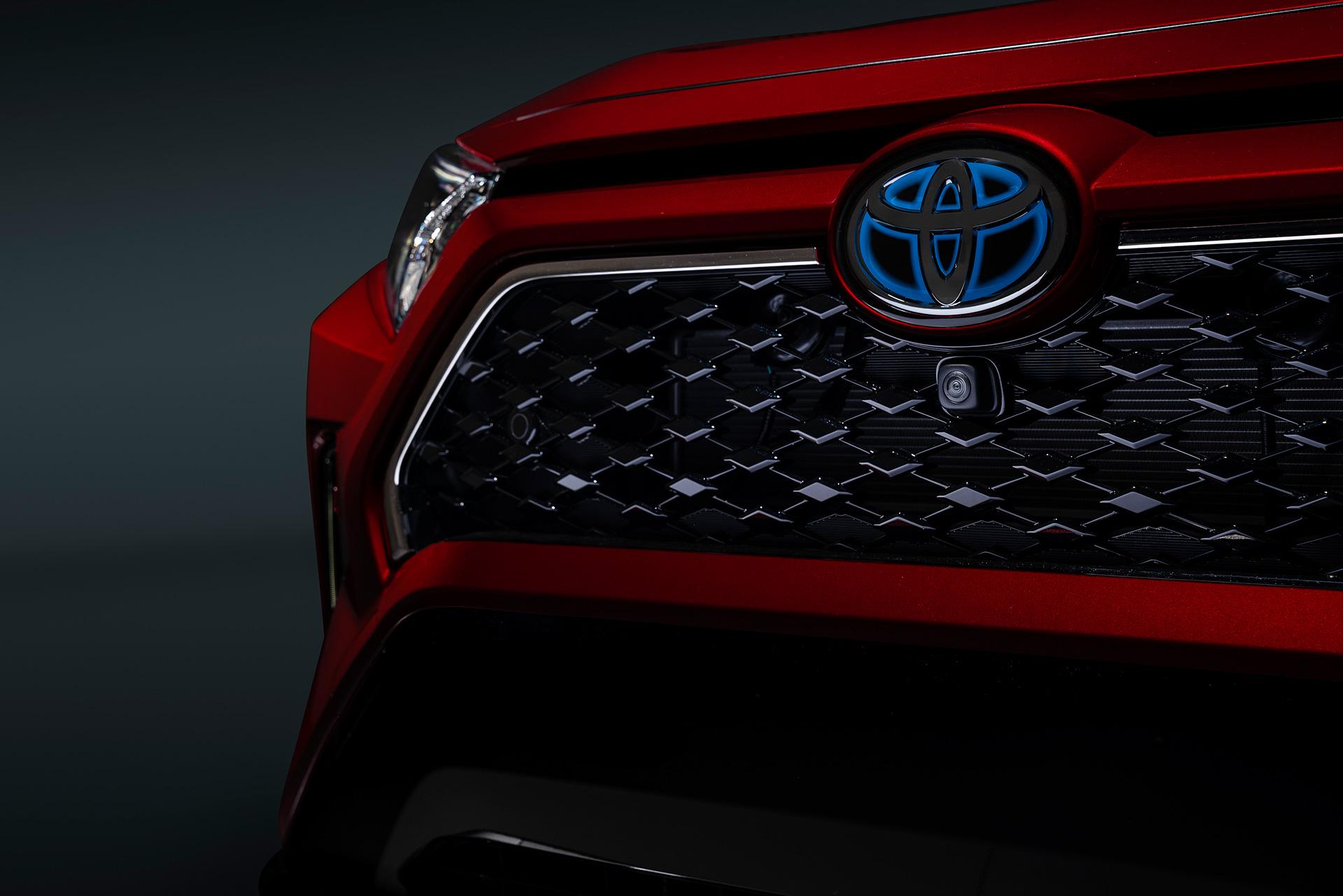 Toyota RAV4 Prime เตรียมวางขายปีนี้ กับสมรรถนะที่แรงที่สุดเท่าที่เคยมีมา
