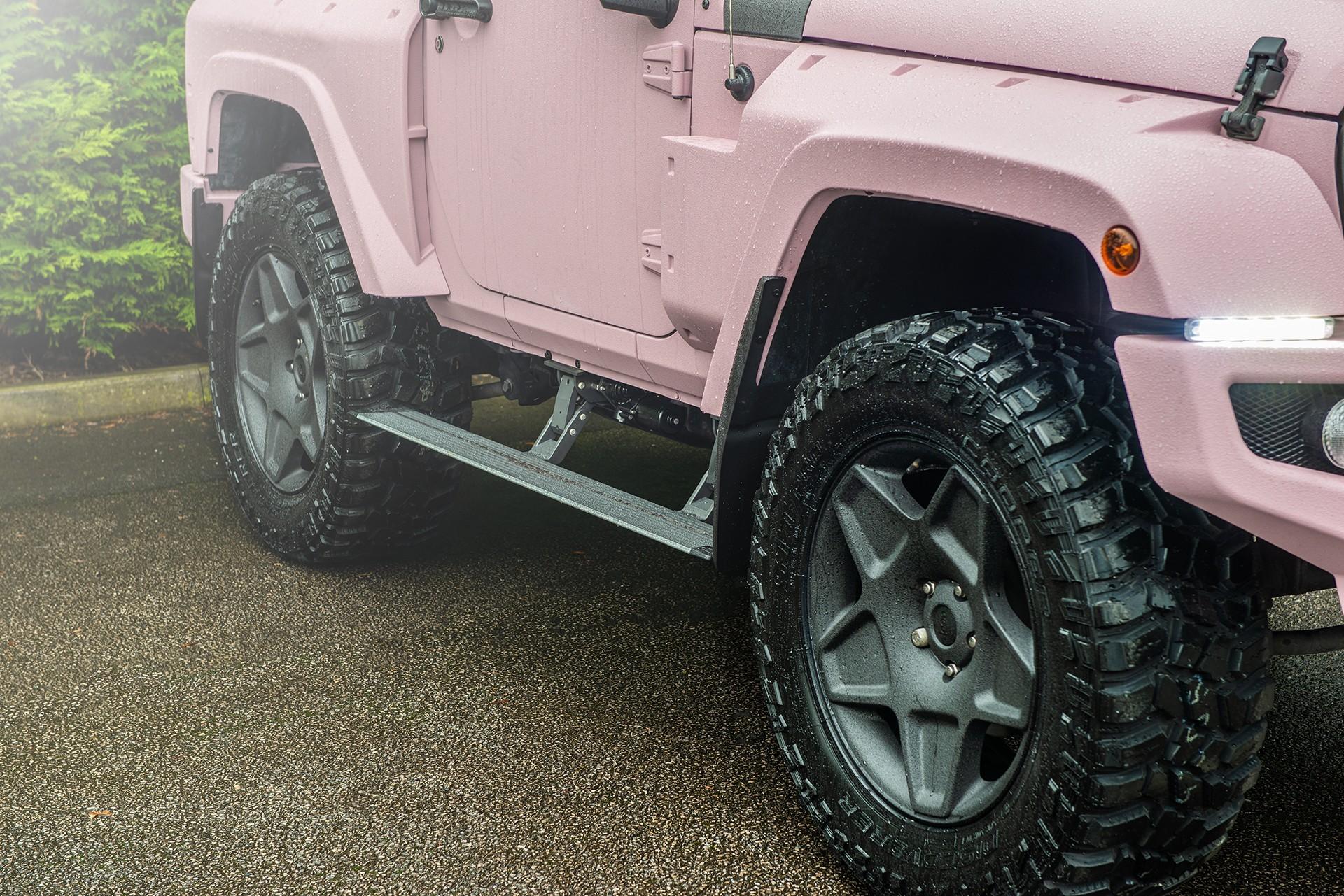 ให้มันเป็นสีชมพู! Pink Jeep Wrangler RHD จากฝีมือการรังสรรค์ของ Kahn Design
