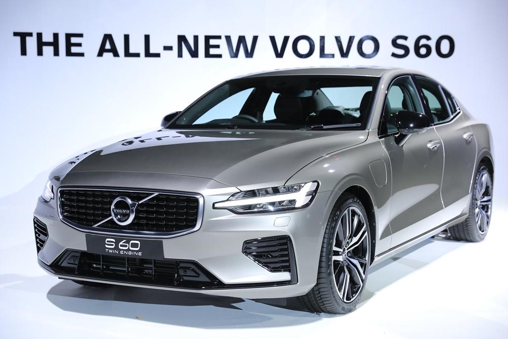 ส่องราคา All-new Volvo S60 ทั้ง 2 รุ่นย่อย กับความงดงามเกินตัวเลข