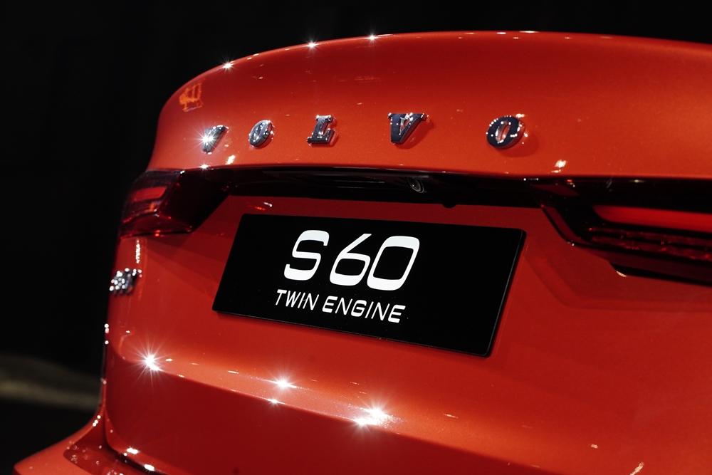 สวยล้ำสุดพรีเมียม! All-new Volvo S60 กับงานดีไซน์สุดประณีต